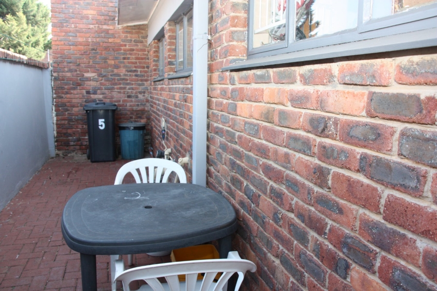 2 Bedroom Property for Sale in Pellissier Free State